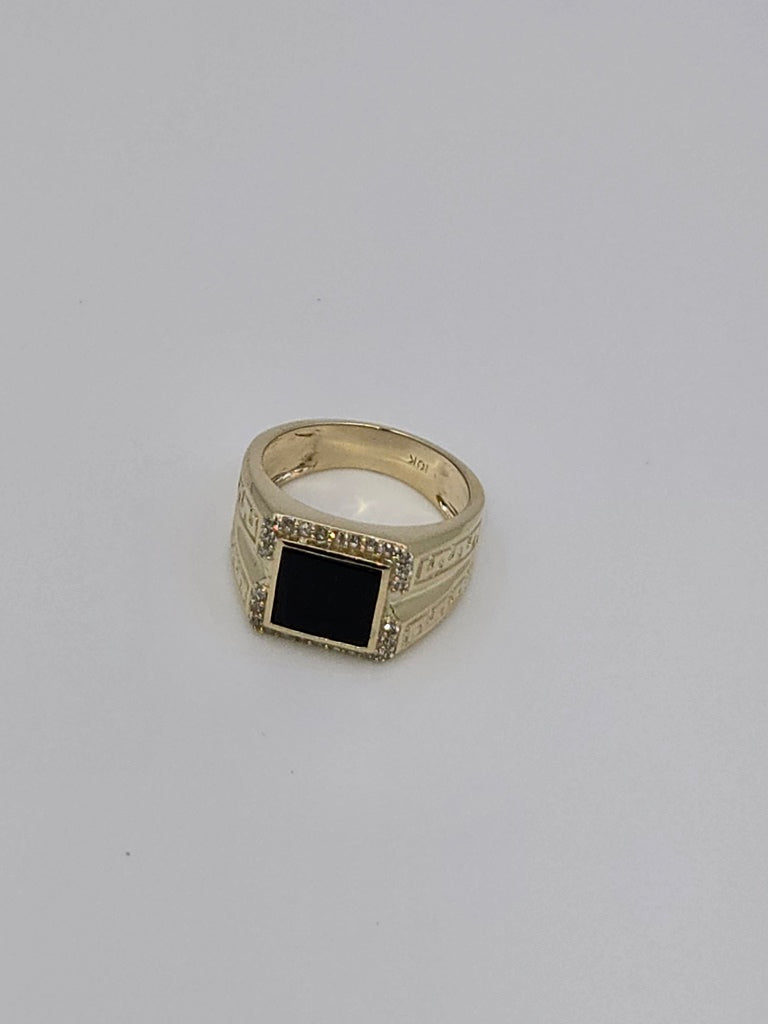 Anillo ita onix 10k Size 11 Weight 8.88