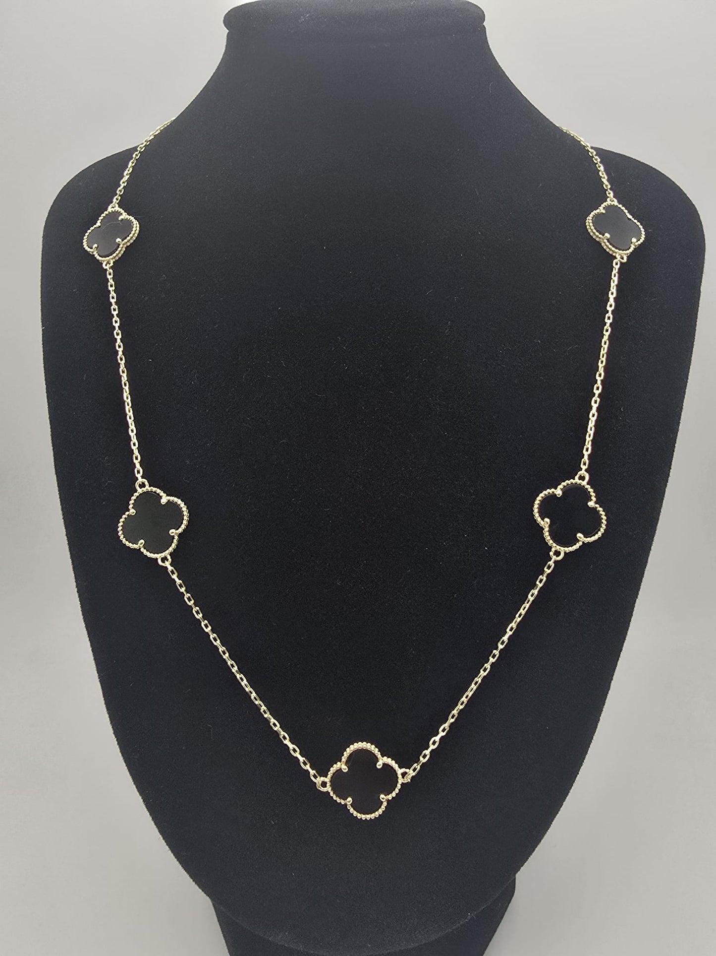 Cadena 5 trebol 10k resin Size 19x1 Weight 7