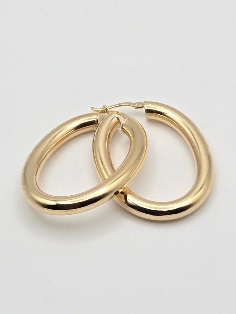 Aretes argollas ovalada 3
