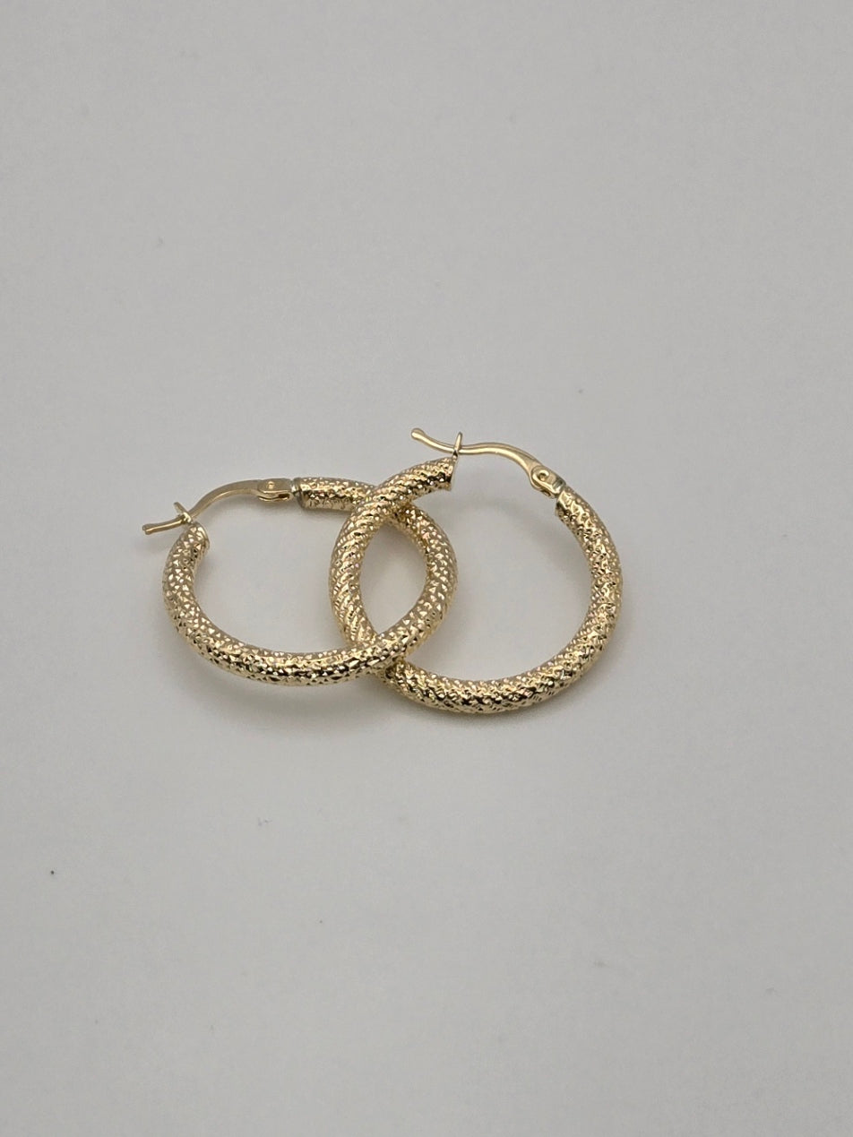 argollas nev torc moderna 10k Size 2.5 Weight 3.04