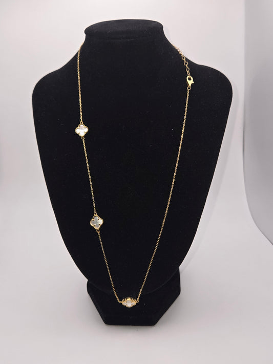 Cadena trebol 10k resin Size 19x1 Weight 3.49