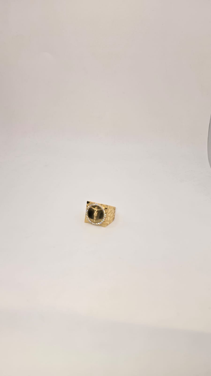 Anillo cristo redondo 10k Size 11.5 Weight 6.17