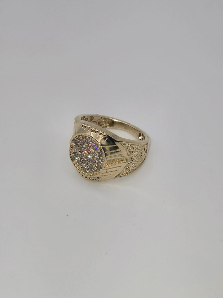 Anillo fancy roseta 10k Size 12 Weight 7.5
