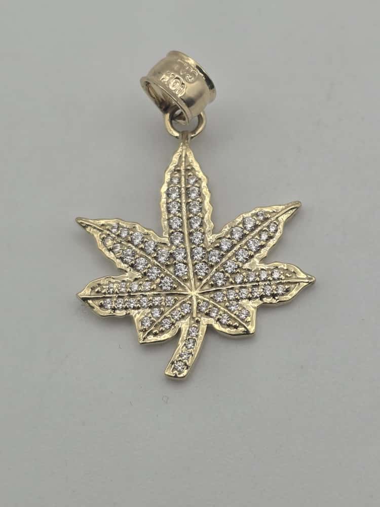 Dije pequeños 10k Size S Weight 2