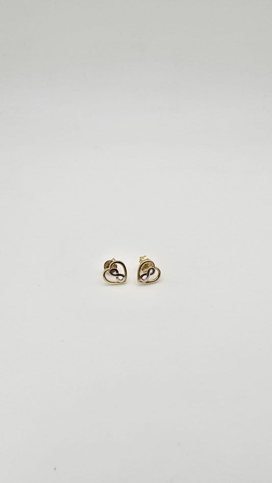 Aretes corazon infinito 10k Size 9 Weight 1.17
