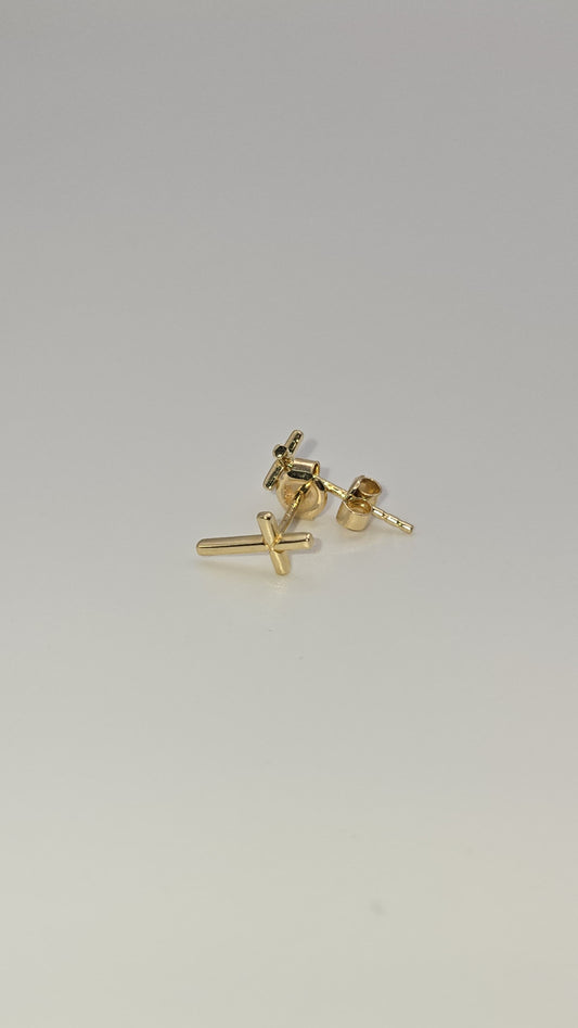 Aretes cruz small 18k Size 1cm Weight 1.1