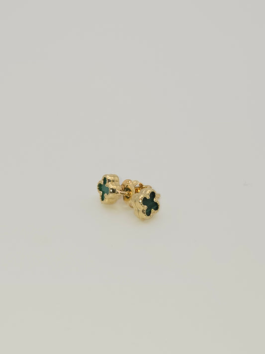 Aretes trebol verde