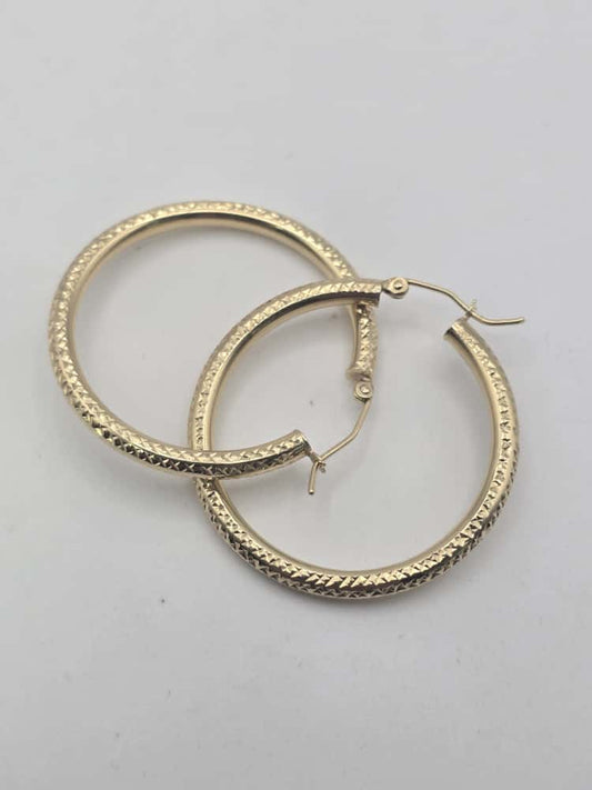 Aretes argollas nevadas 10k Size 35 Weight 3