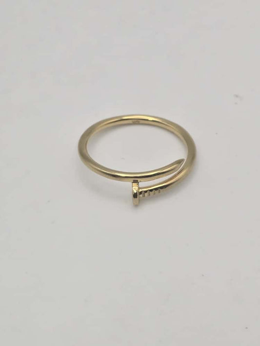 Anillo clavo 10k Size 9.5 Weight 2.3