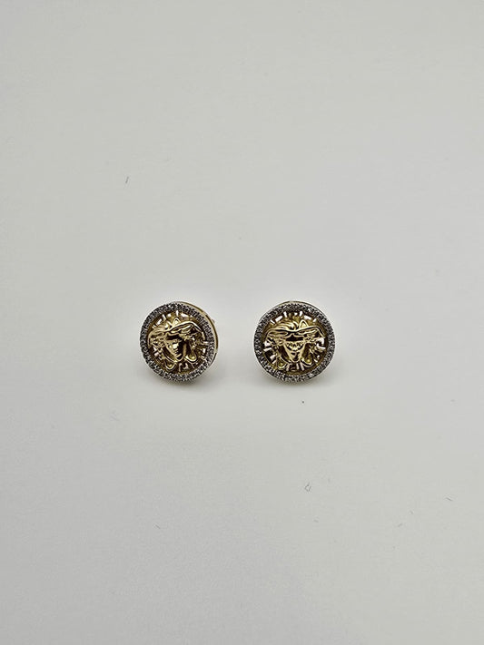 Aretes medusa 10k Size 13 Weight 4.27