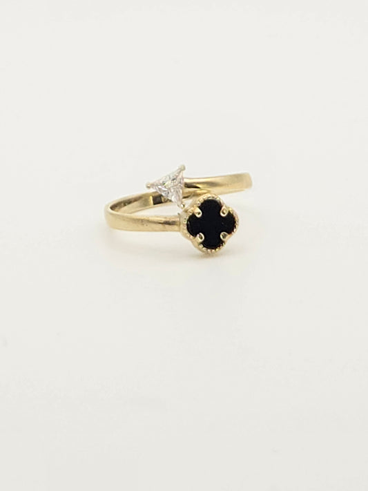 anillo mujer trebol negro flecha