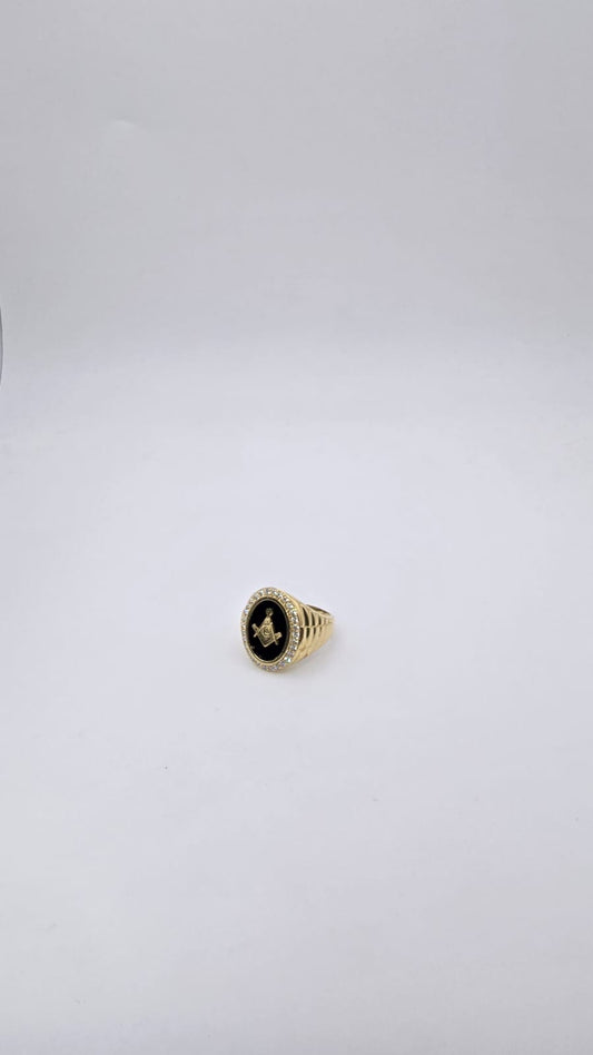 Anillo mason 10k Size 10 Weight 7.08