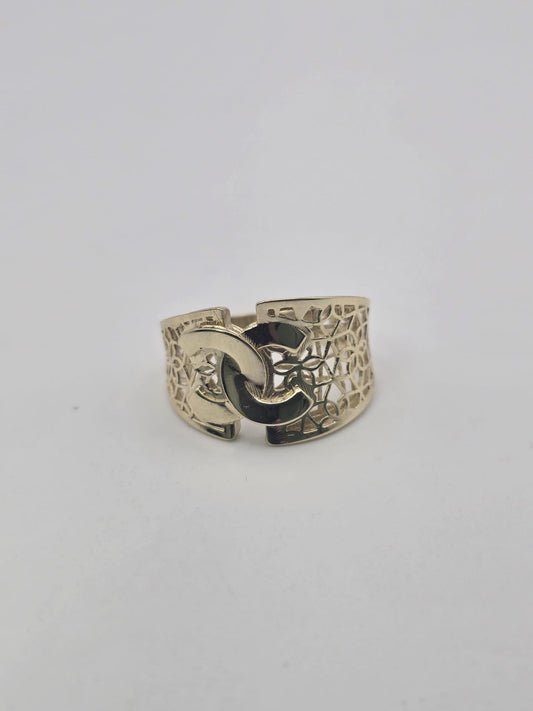 Anillo canal 10k Size 9.5 Weight 3.55