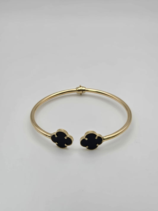pulsera black clover 10k Size 7 Weight 8.01