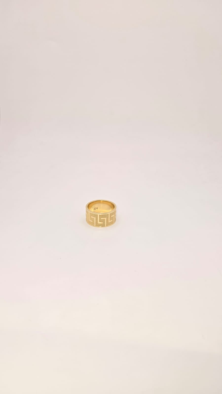Anillo alianza azteca 10k Size 11.5 Weight 13.28