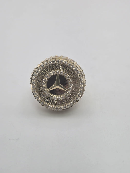 Anillo mercedes 10k Size 10 Weight 4.95