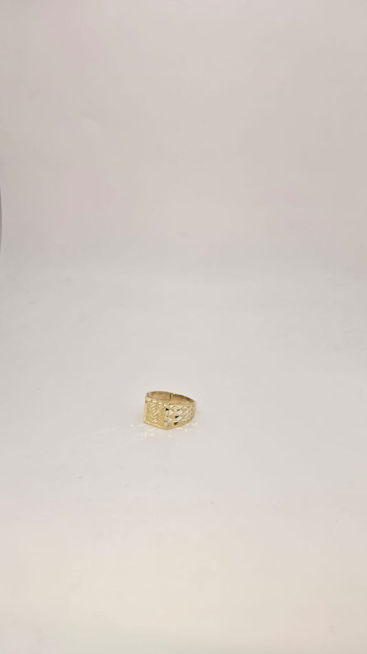 Anillo letra y 10k Size 9.5 Weight 3.84