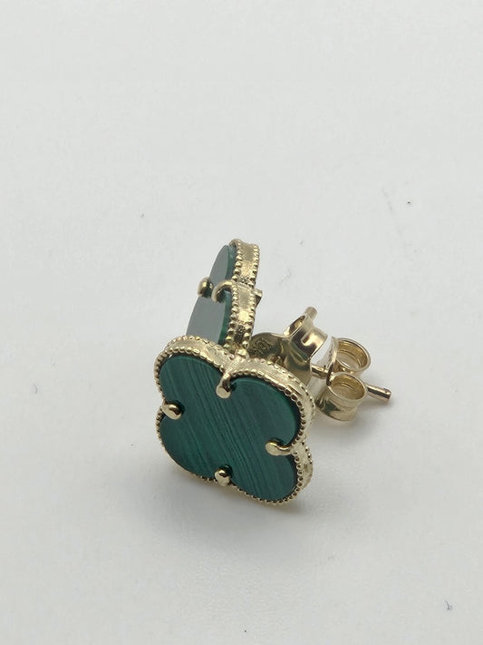 Aretes trebol grande 10k resin Size 9.3 Weight 2.38