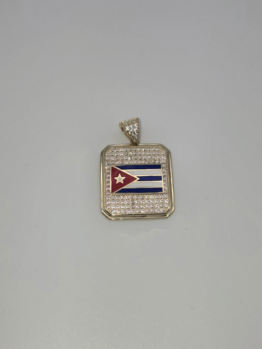 Dije cuba 10k Size 2.5 Weight 4.73