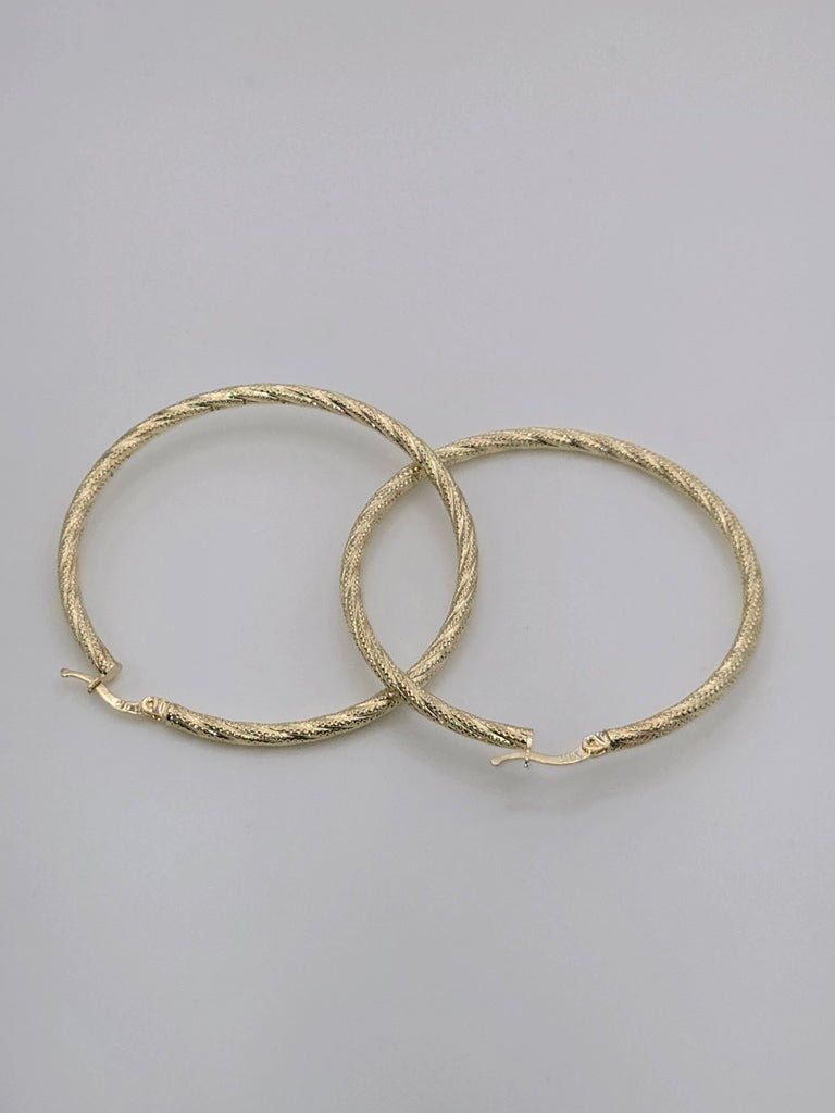 Aretes fanc argoll nevadas torcidas 10k Size 5.5