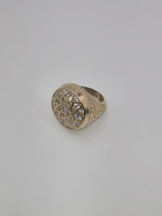 Anillo fancy roseta 10k Size 10.5 Weight 11.66