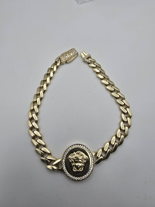 Manilla medusa semi 10k Size 8x6.5 Weight 12.67
