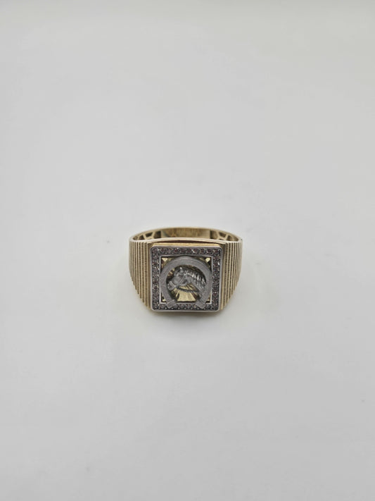 Anillo caballo 10k Size 11 Weight 4.26
