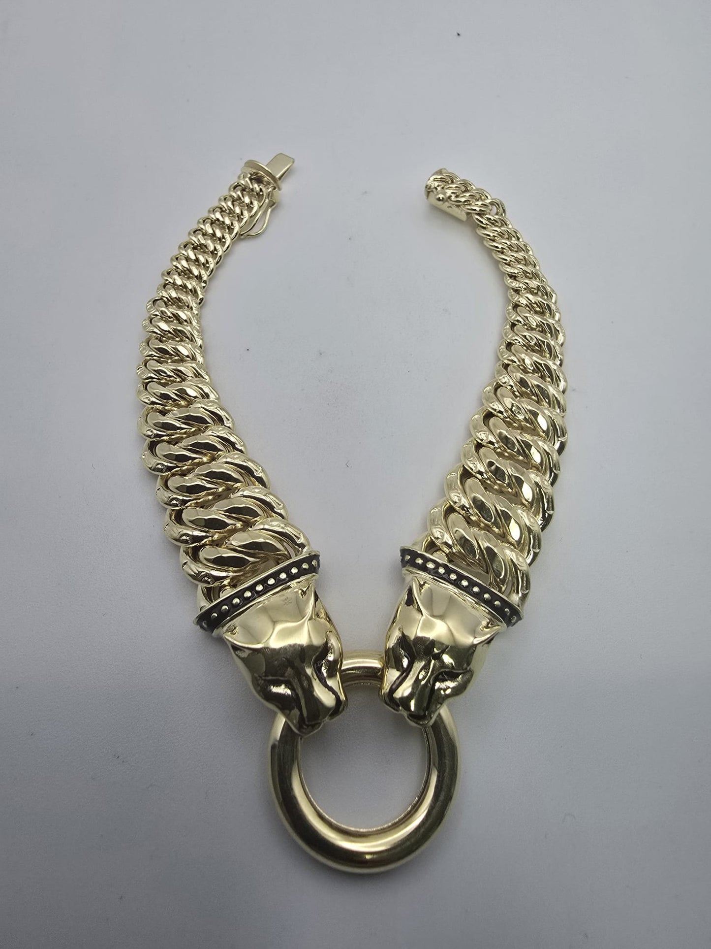 Manilla princesa pantera 10k Size 7.5x16.5 Weight 15.47
