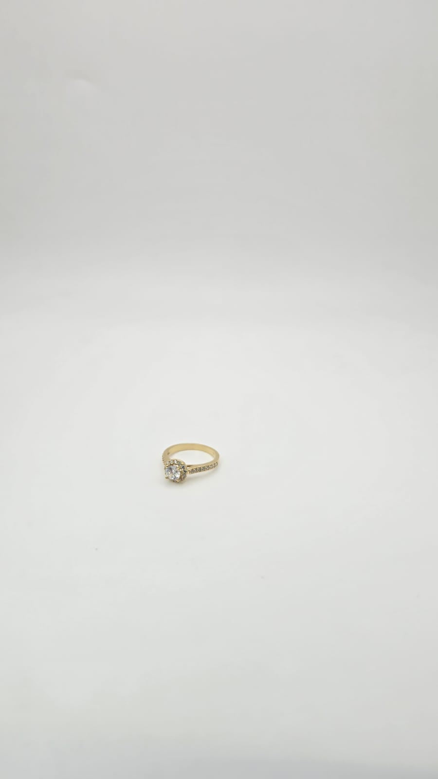 Anillo compromiso 10k Size 7 Weight 3.28