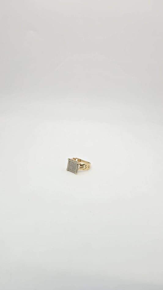 Anillo mujer 10k varias piedras cuadradas Size 6.5 Weight 3.82