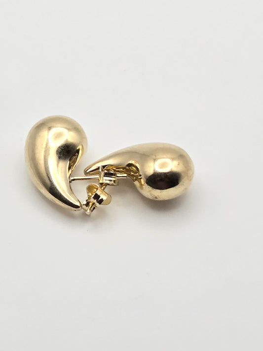 Aretes gotas 10k no Size mediano Weight 3.25